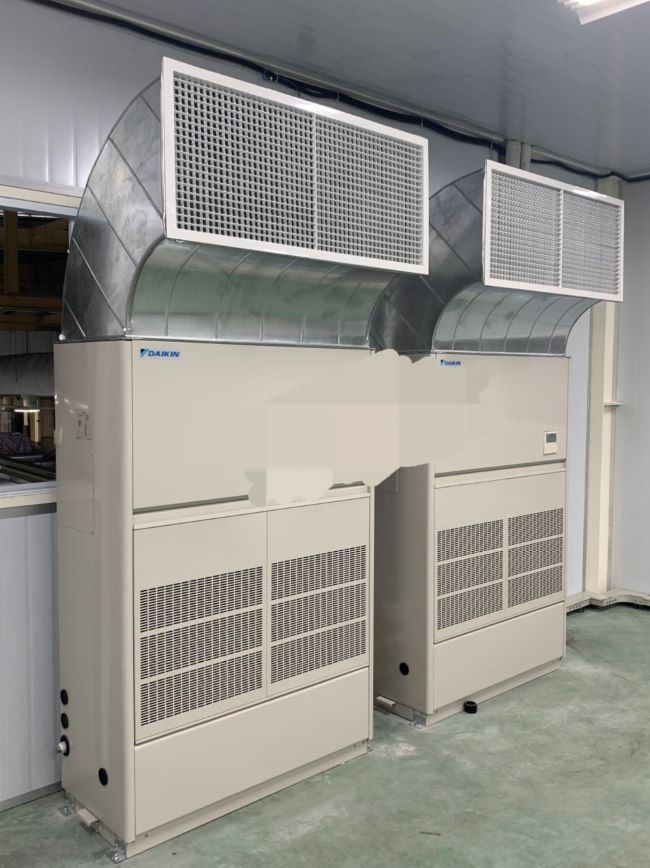 Những model máy lạnh tủ đứng 10hp có inverter cho nhà xưởng hay dùng nhất